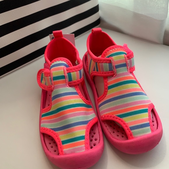rainbow water shoes
